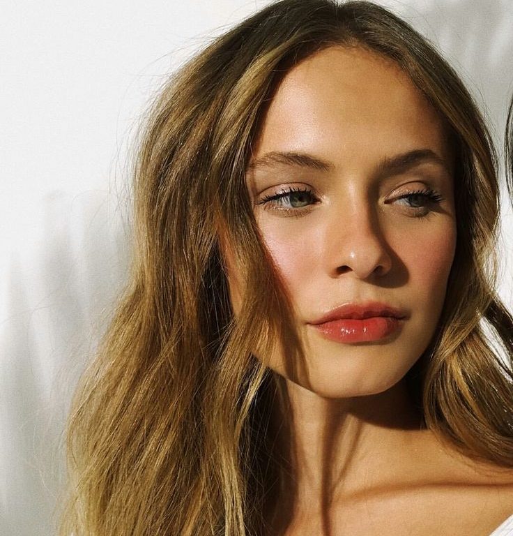 How to Achieve a V-Line Face with These Beauty Tools