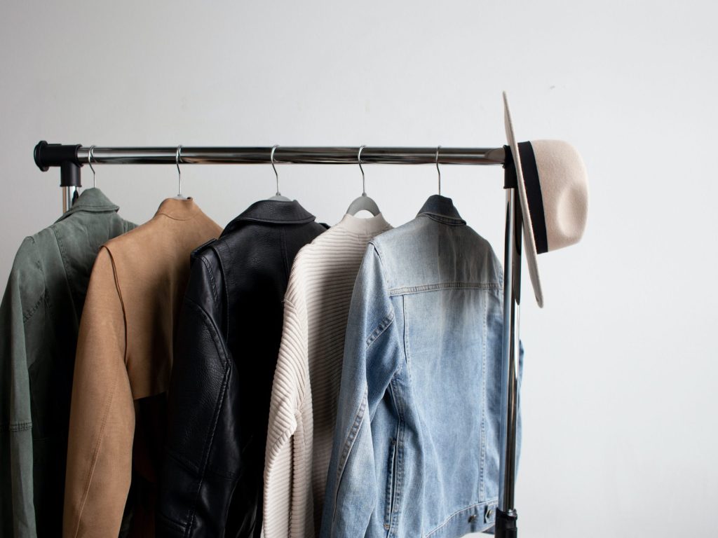 Slow Fashion vs. Fast Fashion: Which One Truly Fits Your Lifestyle?
