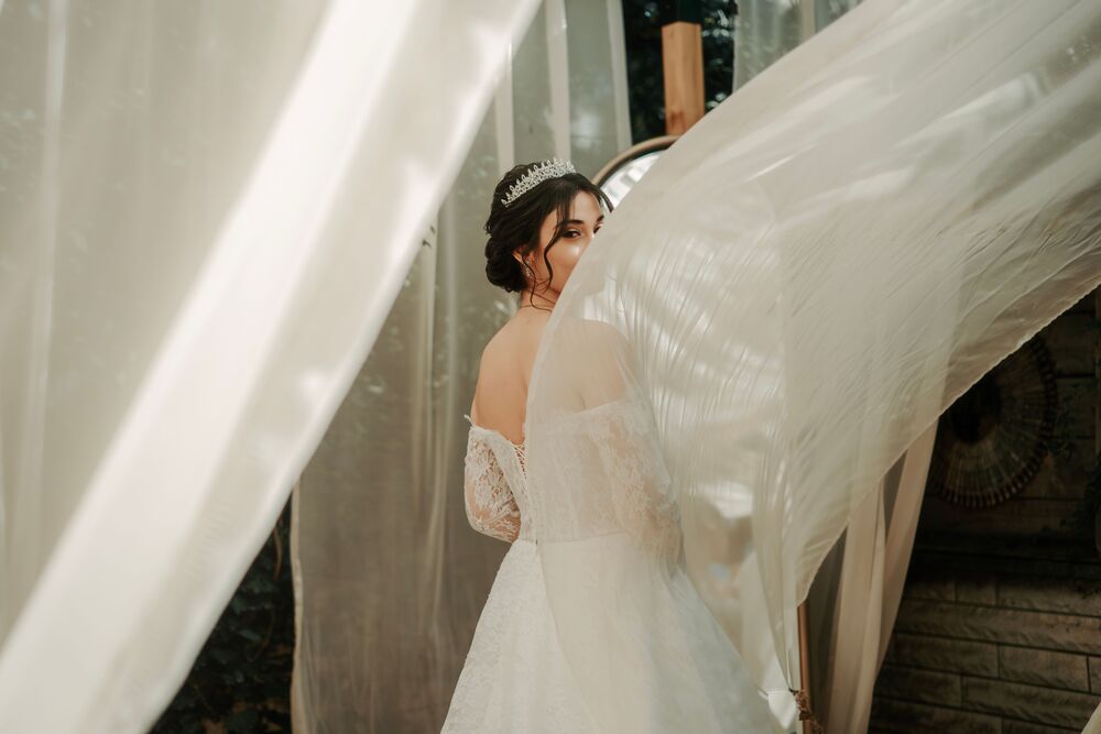 What Shapewear Should I Wear Under a Wedding Dress?